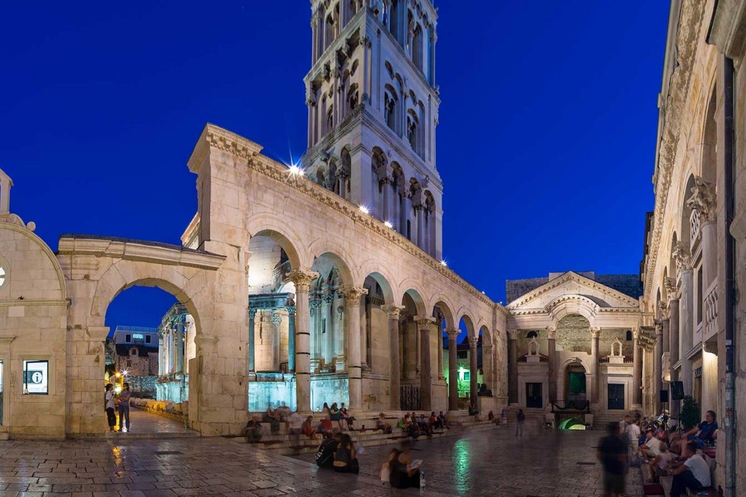 Cidades croatas: Split e Brač