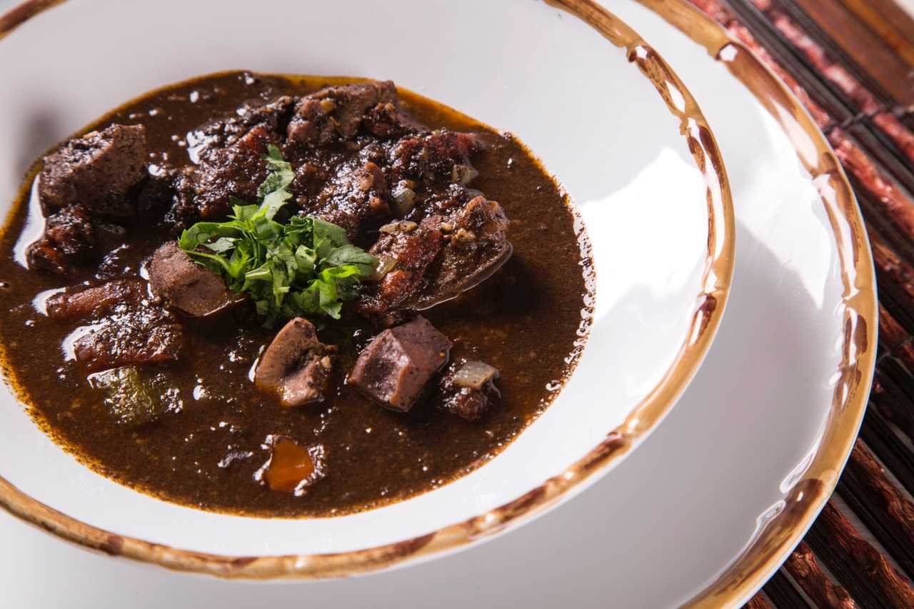 Conheça os Melhores Pratos Típicos do Nordeste - Sarapatel